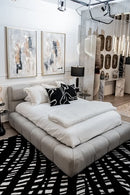 POLAR820 Black/White 5x7 Rug