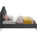  Color_Grey  Size_King  -- Lily Grey Velvet Upholstered King Bed IMAGE 4