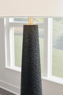 L235761 BLACK FLOOR LAMP
