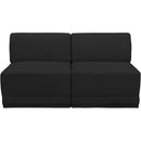  Manufacturer Color_Black -- Meridian Ollie Fabric 2 pc Sectional IMAGE 4
