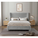 Meridian Penny Light Grey Chenille Fabric Full Bed IMAGE 4