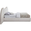  Meridian Everest Cream Boucle Fabric Upholstered King Bed IMAGE 5