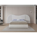  Meridian Everest Cream Boucle Fabric Upholstered Queen Bed IMAGE 4