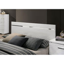  Color_White/chrome  Size_California King  -- Erlach FOA7189WH-CK California King Bed IMAGE 3