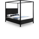 Meridian Kelly Black Boucle Fabric Queen Bed (3 Boxes) IMAGE 1