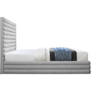 Meridian Maxwell Grey Linen Textured Fabric Queen Bed (3 Boxes) IMAGE 4