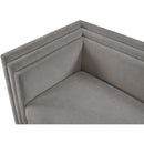 Meridian Everett Grey Chenille Fabric Sofa IMAGE 9