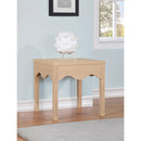  Meridian Fiora Natural Oak Veneer End / Side Table IMAGE 2