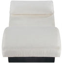  Meridian Marcella Cream Fabric Upholstered Chaise Lounge IMAGE 3