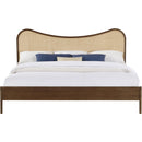  Meridian Windsor Brown Solid Wood King Bed IMAGE 3
