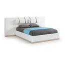  Size_Full -- Meridian Bennet Upholstered Panel Bed IMAGE 1