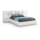  Size_Queen -- Bennet Cream Linen Textured Fabric Upholstered Queen Bed IMAGE 1